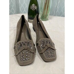 Antonio Melani Women’s Brown Leather Suede  Loafers Size 5.5 M Silver Accents